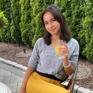 Meet your Posher, Sarah